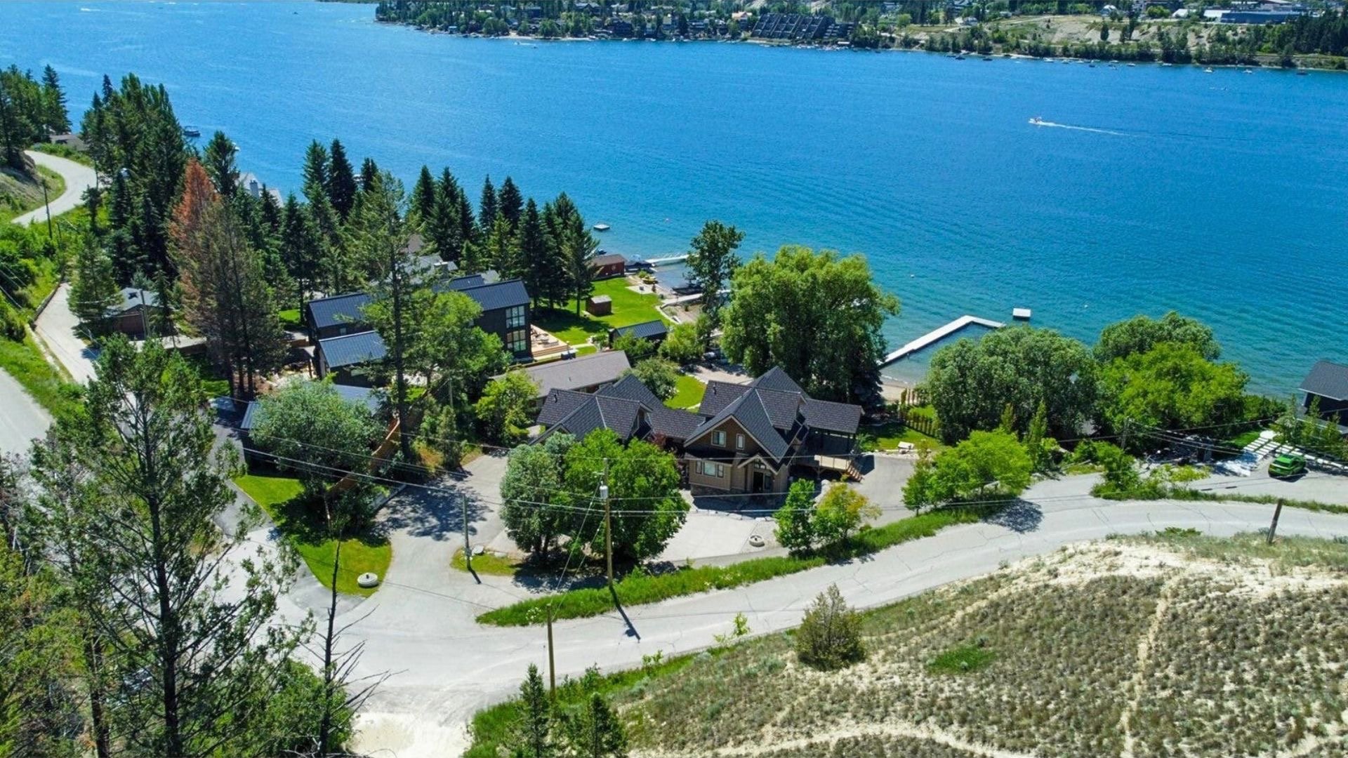 Lake Front Homes For Sale